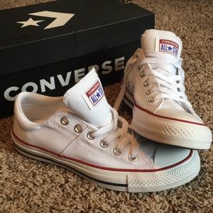 Converse - Women’s